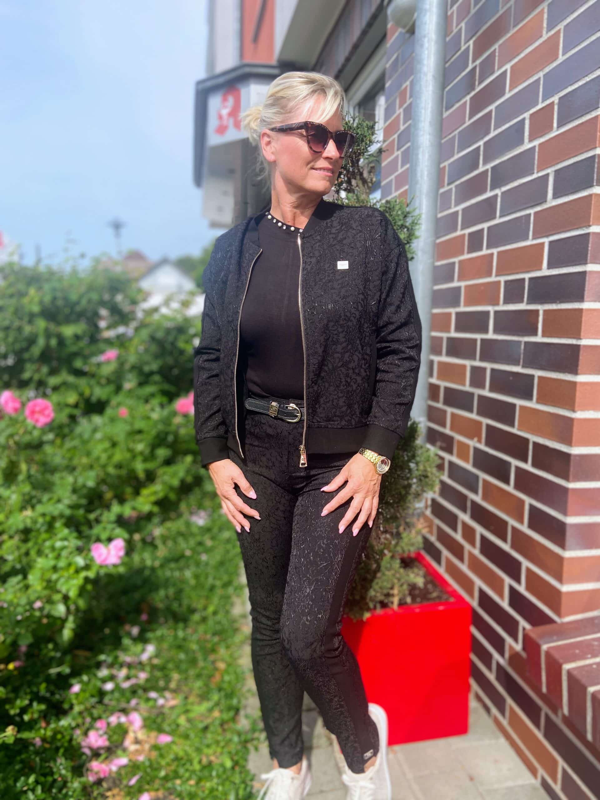 Jacke mit Spitzenmuster